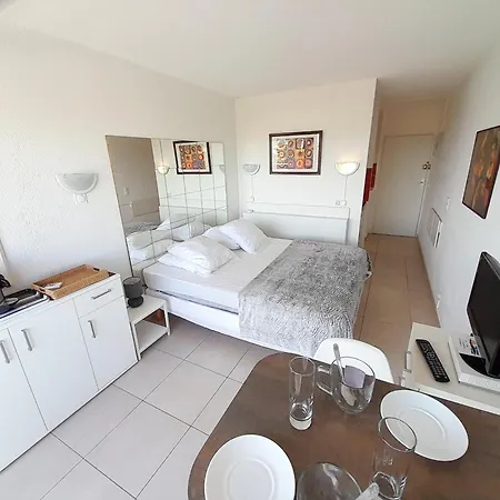 Village Naturiste Pina Colada Apartment *